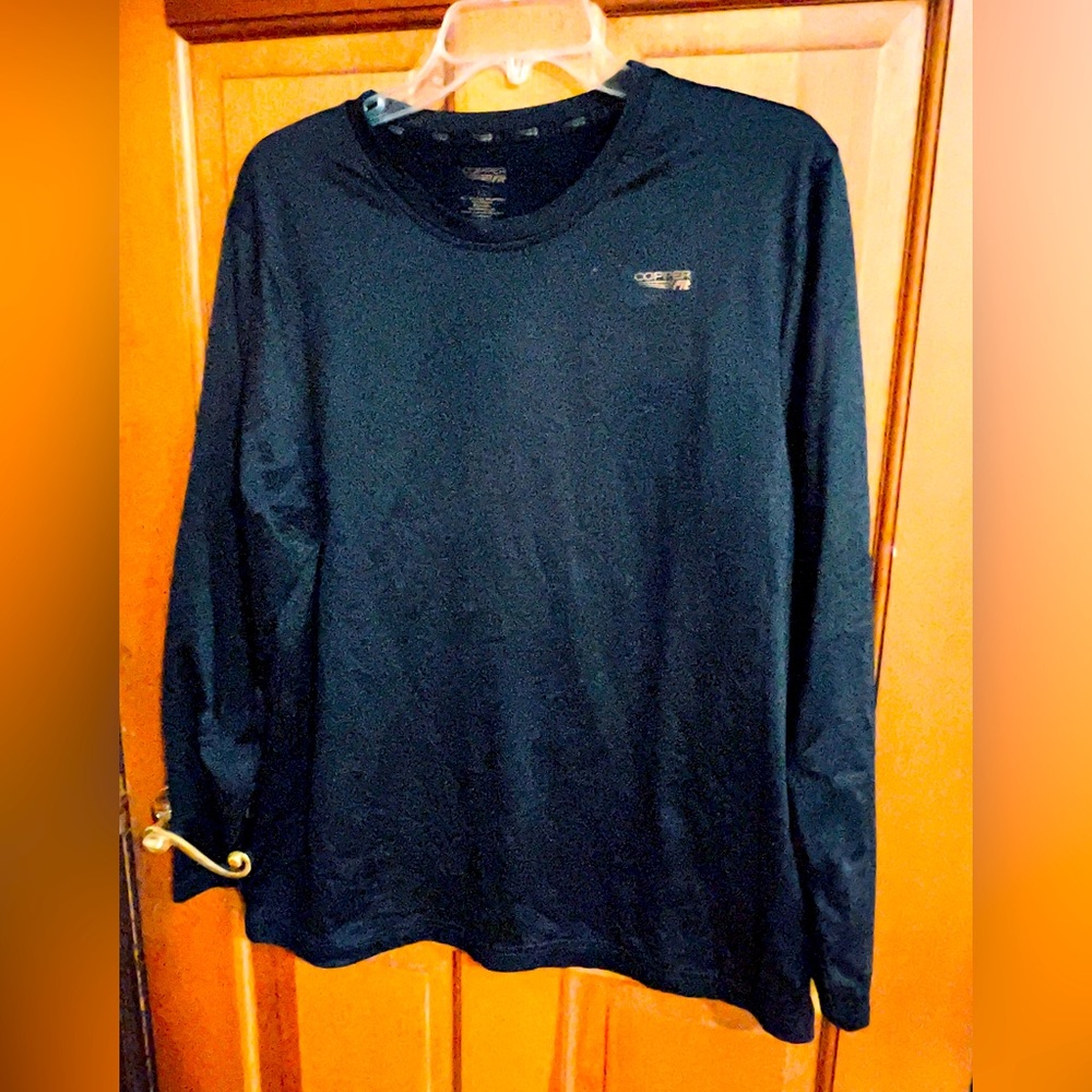 Mens Copper Fit top size Large Long Sleeve Base Layer Compression